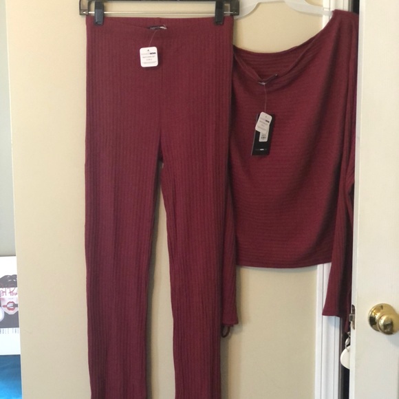 Brand new pant set-Burgundy - Picture 2 of 10